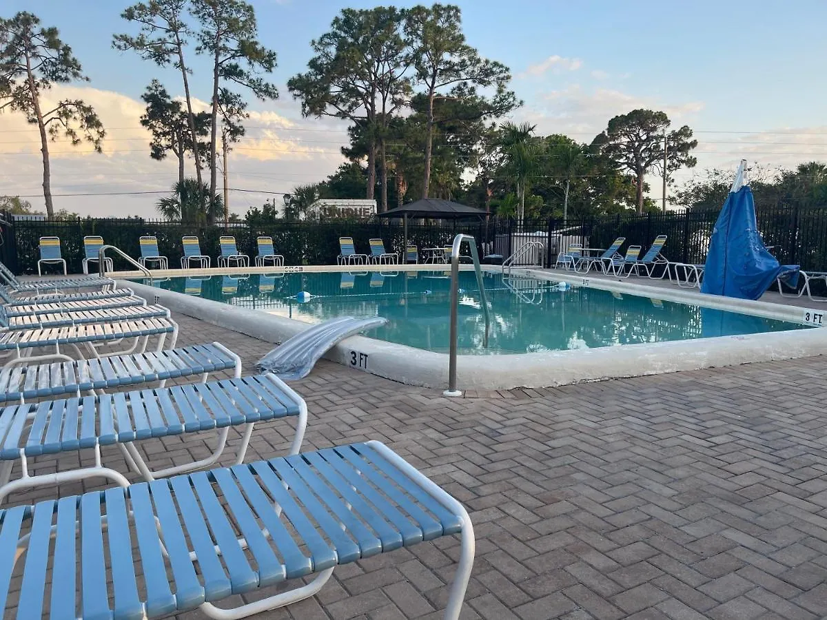 Holiday park Home In Arbor Terrace Resort Bradenton United States